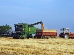 Recoltarea cerealelor păioase în sud-vestul ţării