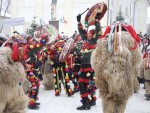 TRADIȚII ROMÂNEȘTI DE ANUL NOU! LA MULȚI ANI!