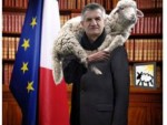 UN OIER CANDIDEAZĂ la FUNCȚIA de PREȘEDINTE AL ȚĂRII!