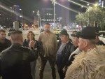 Video! Oierii au dormit în Piața Victoriei! Ei reclamă mafia subvențiilor, monopol regele ciobanilor!