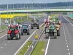 Fermierii polonezi renunță la blocarea frontierelor cu Ucraina