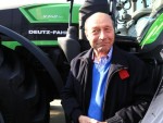 EXCLUSIV: Traian BĂSESCU îşi caută tractor la INDAGRA!