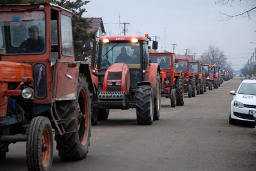 Agricultorii francezi protestează pentru o nouă repartizare a unora dintre ajutoarele europene