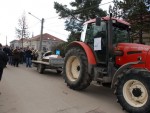 Protest: Agricultorii din Nădlac au organizat înmormântarea simbolică a agriculturii locale