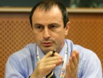 Irimescu: Sistarea subvenţiilor europene pentru exportul de carne de pasăre nu va afecta România