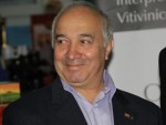 Adrian Rădulescu: TVA-ul la produsele agroalimentare ar trebui redus la 3-4% de următorul guvern