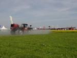 Firmele specializate îşi prezintă utilajele în lucru la AGRIPLANTA 2012