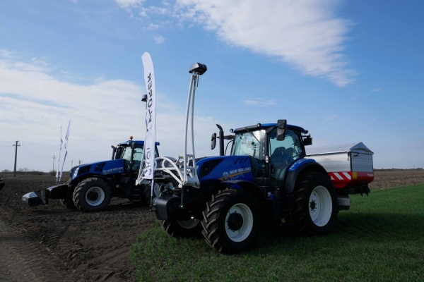 AgroConcept, primul dealer New Holland care lansează AGXTEND, noua divizie de echipamente de precizie a CNH Industrial