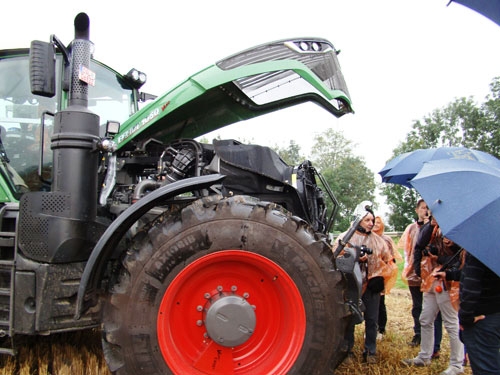 FENDT-1050-foto-4_b