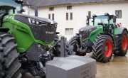 foto-3-FENDT-NOUA-CULOARE