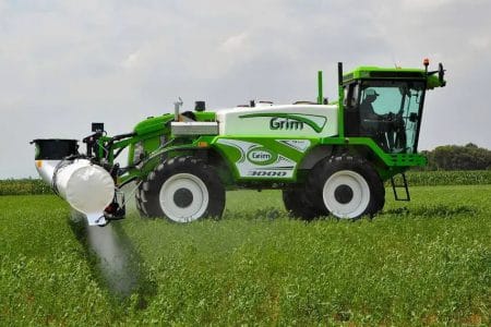 grim autopropulsata erbicidare o