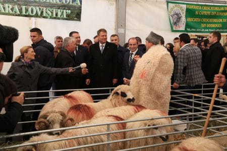 iohannis si fermieri o