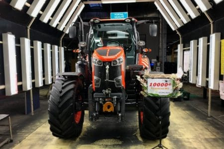 kubota m7 10000 o