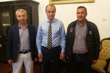 ministrul si grevistii o