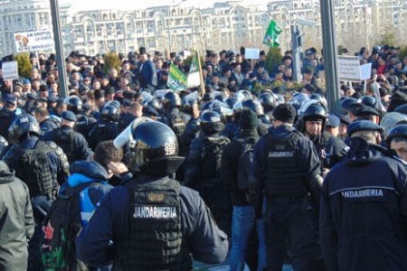 protest oi jandarmi 1 o 1