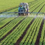 pulverizare pesticide o