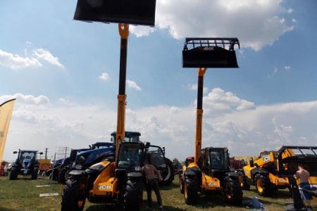 tractoare expo o 1