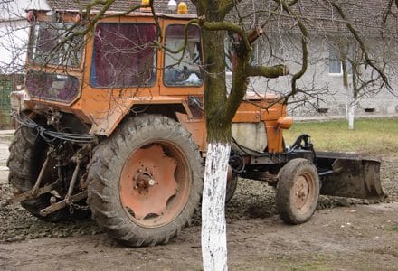 tractor vechi o 1
